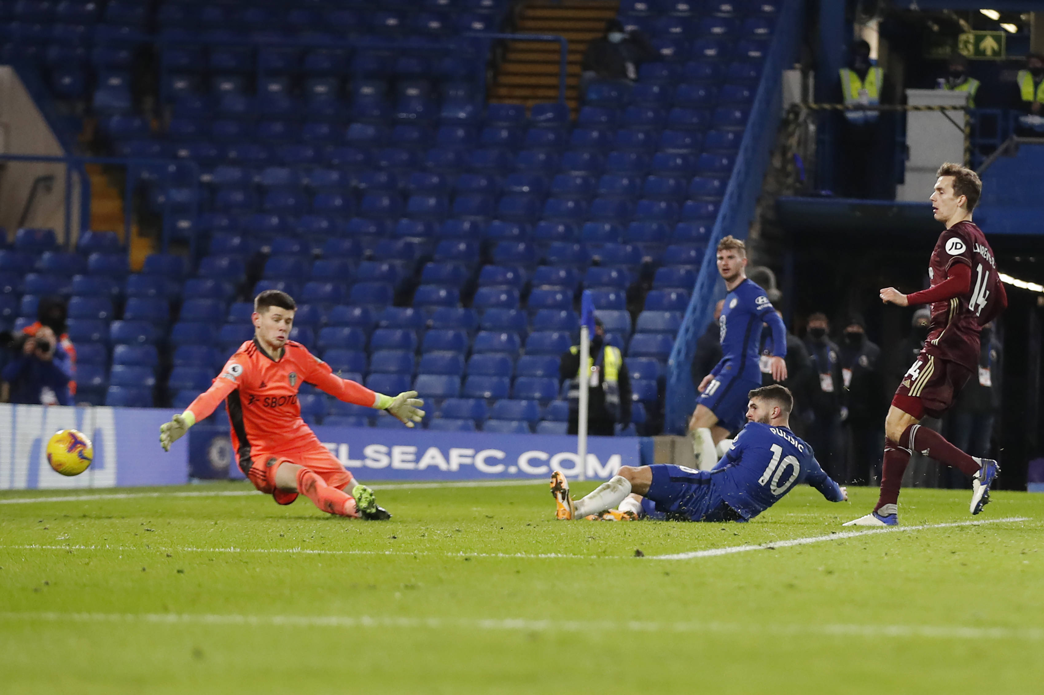 无论是现役 无论是现役